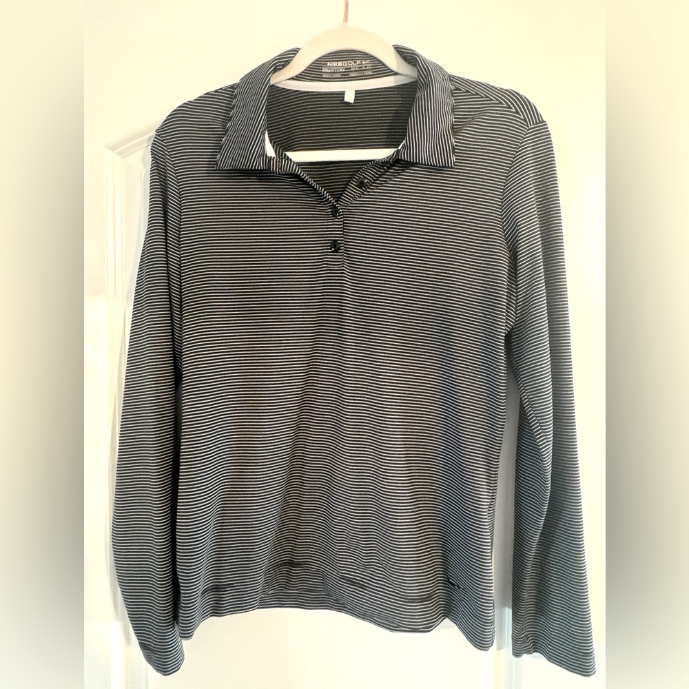 Nike golf Fit dry women’s shirt size small long sleeve